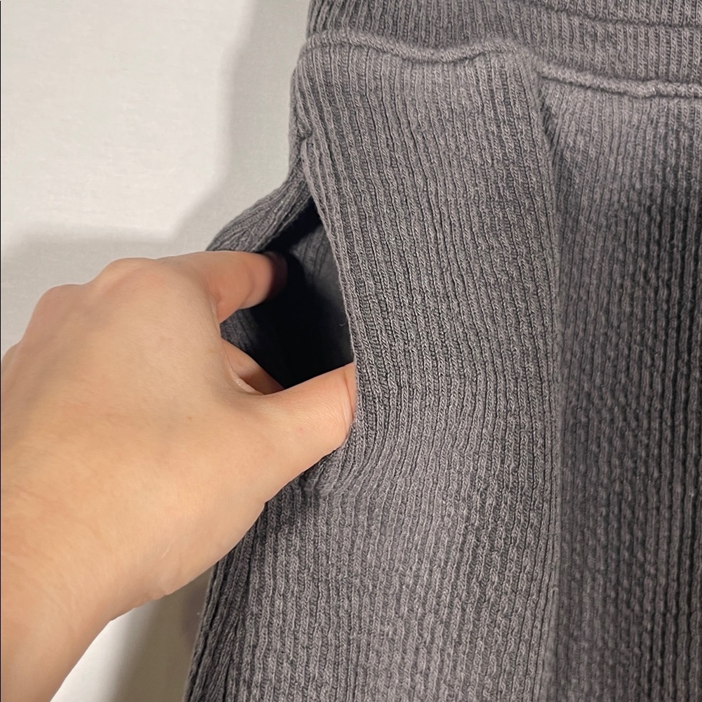 AERIE WOMENS WONDER MINI SKIRT GRAY MEDIUM - Picture 3 of 5
